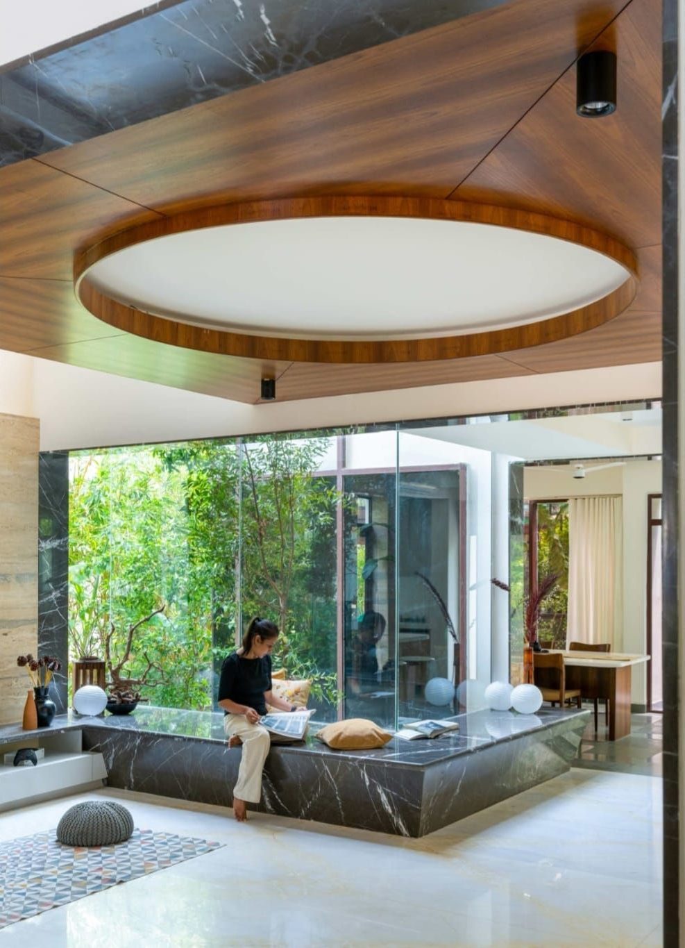 Living area opening to the courtyard
